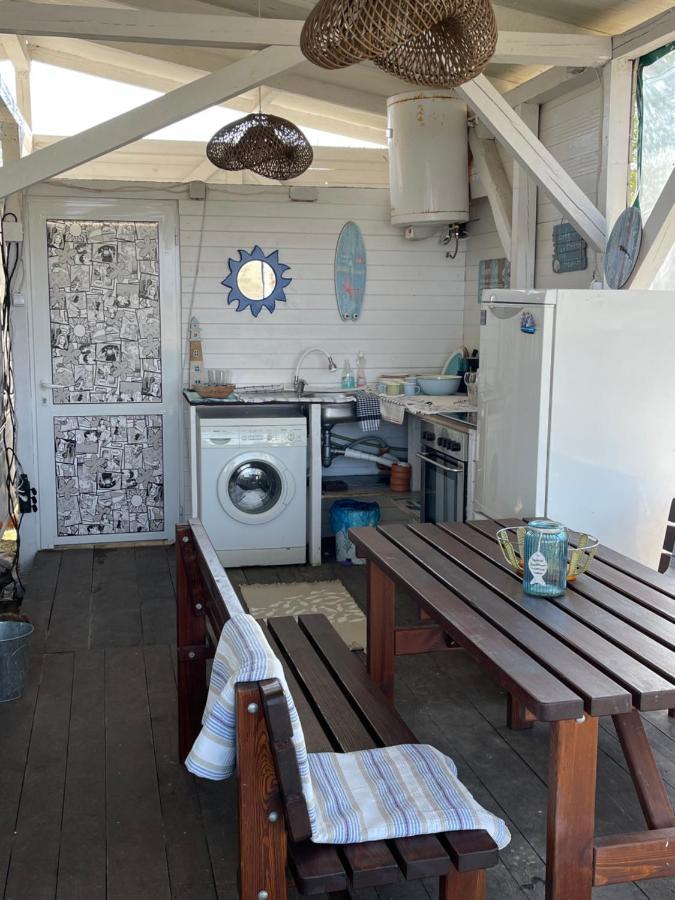 Sea Caravan/Camper On The Beach Kiten  Exterior photo